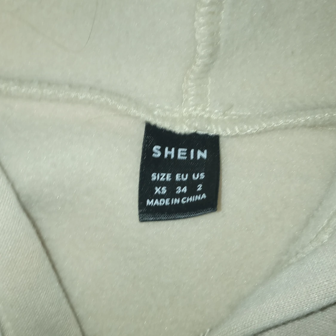 Kofta med luva  - 90