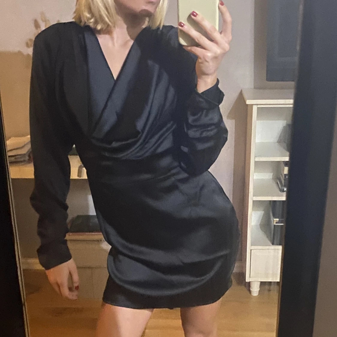 Satin klänning 34 - 91