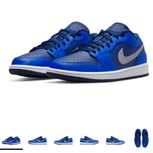 Jordan 1 Low -  Jordan 1 Low, navy royal! Köpta på zalando. De är använda, men fortfarande i gott skick skulle jag säga, nytagna bilder kan skickas privat. Det är lite smutsiga men ska nog gå att enkelt fixa med en tvätt.