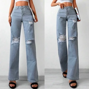 Jeans - Jeans 42/M storlek HELT NYA,köpt fr.Shein