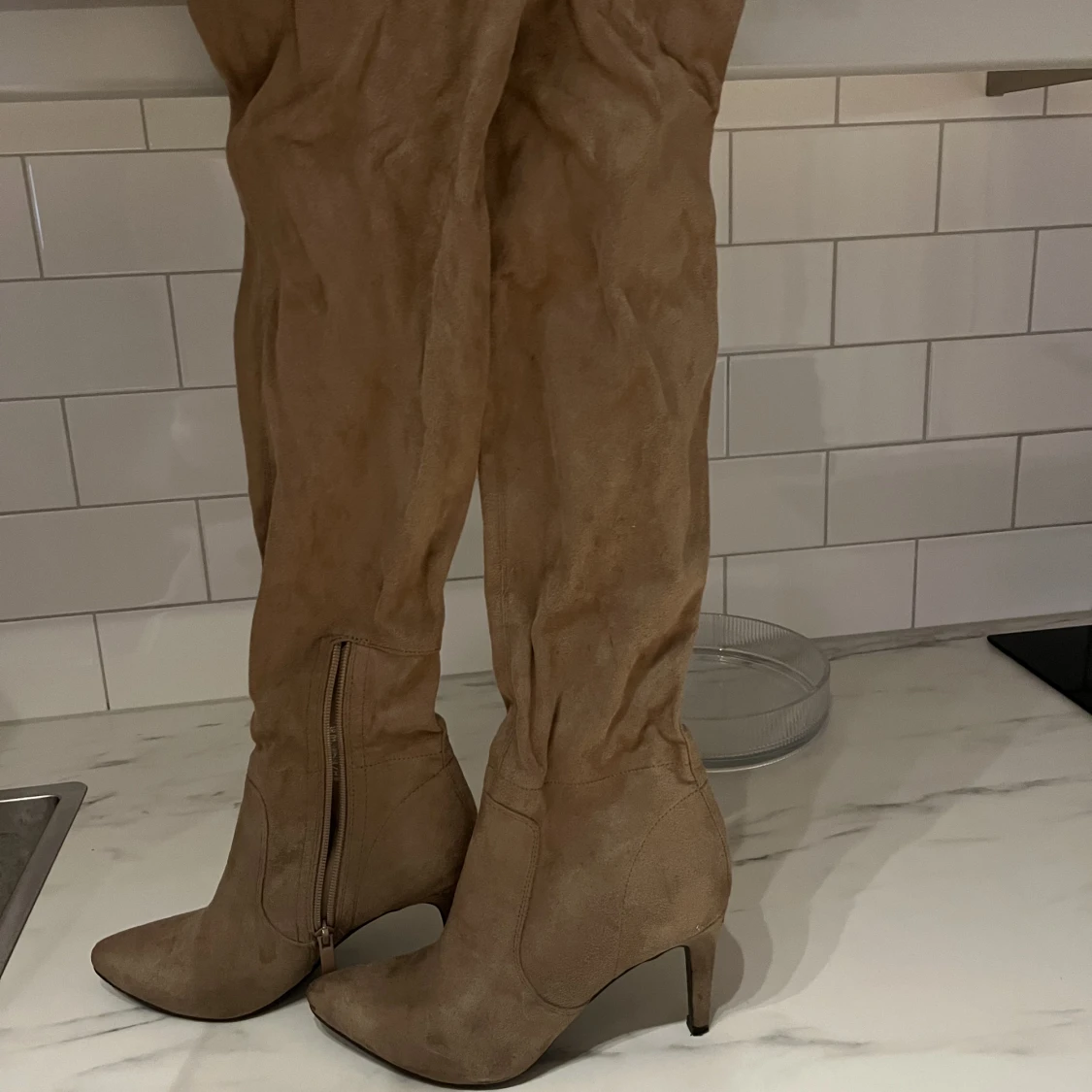 Knähöga stövletter - 91