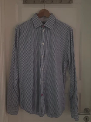 Matinique skjorta i storlek Large - Matinique skjorta i storlek Large