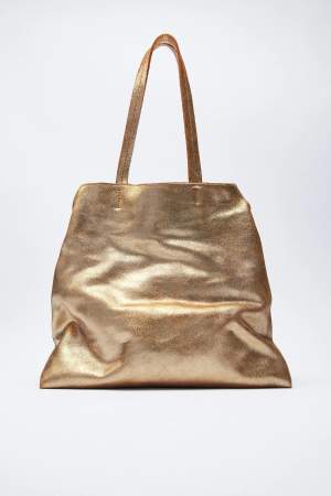 Gullig väska från Zara i skinn, nypris runt 900kr 