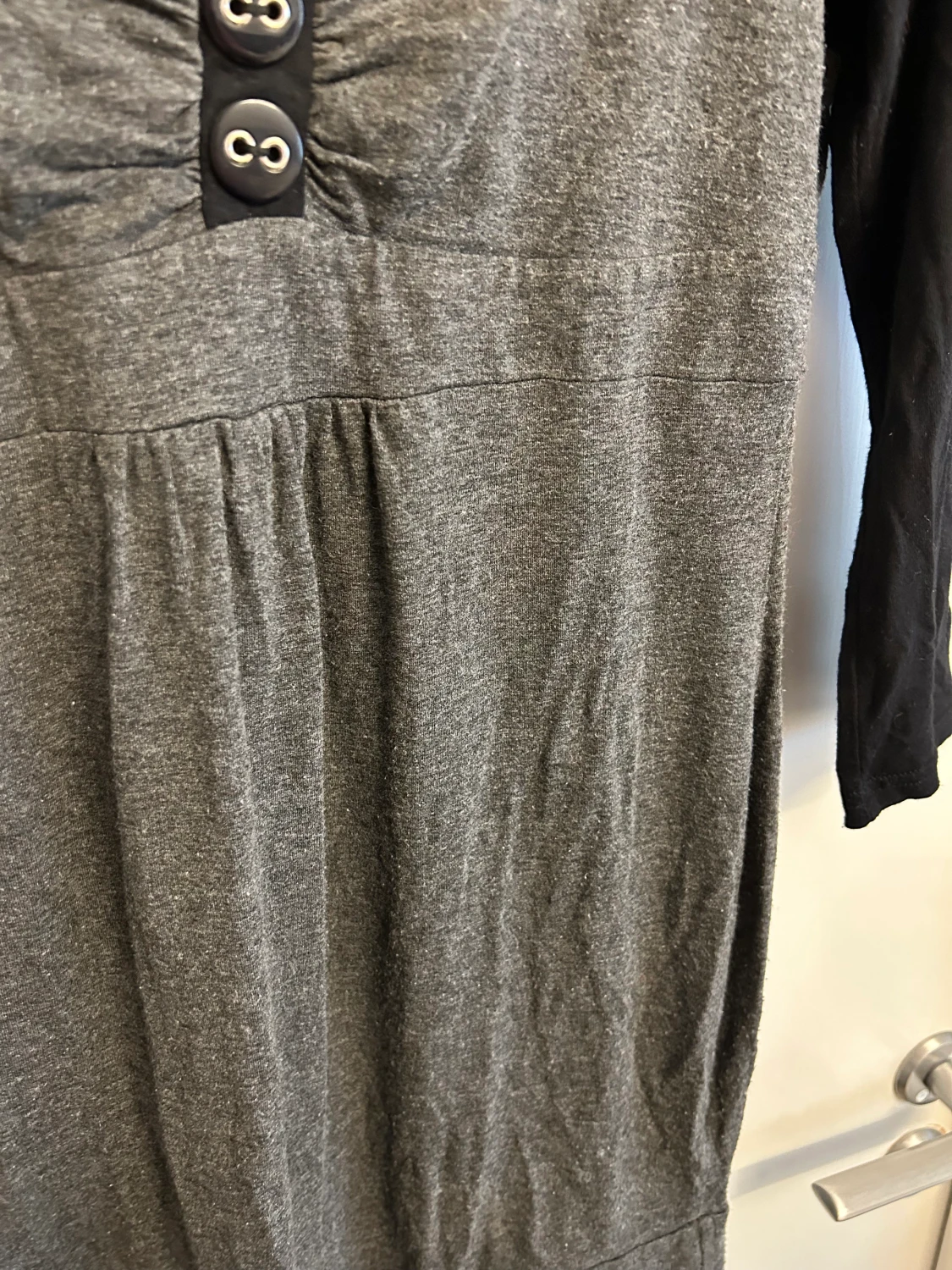 Lång tröja formad byst - 90