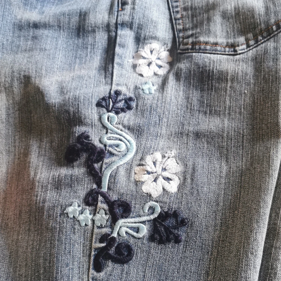 Broderade jeans - 90
