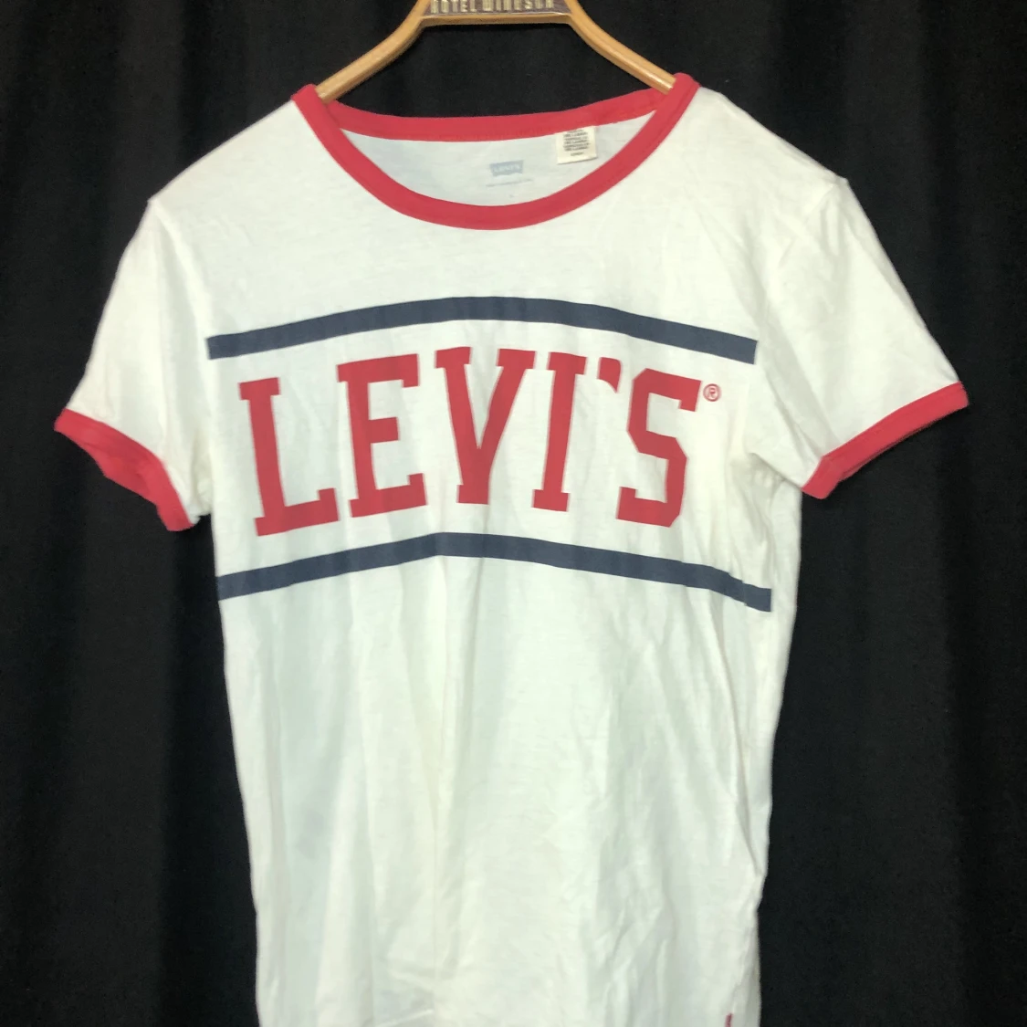 Levis t-shirt