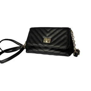 Axelremsväska  - • Använd 2 gånger    • Går att justera ”handtaget”   • Får plats med telefonen, nycklar och lite andra små saker 