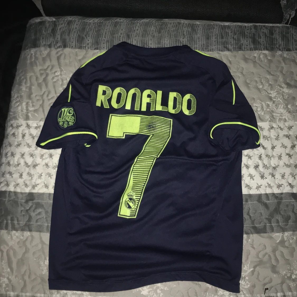 2012 real Madrid jersey  - 90