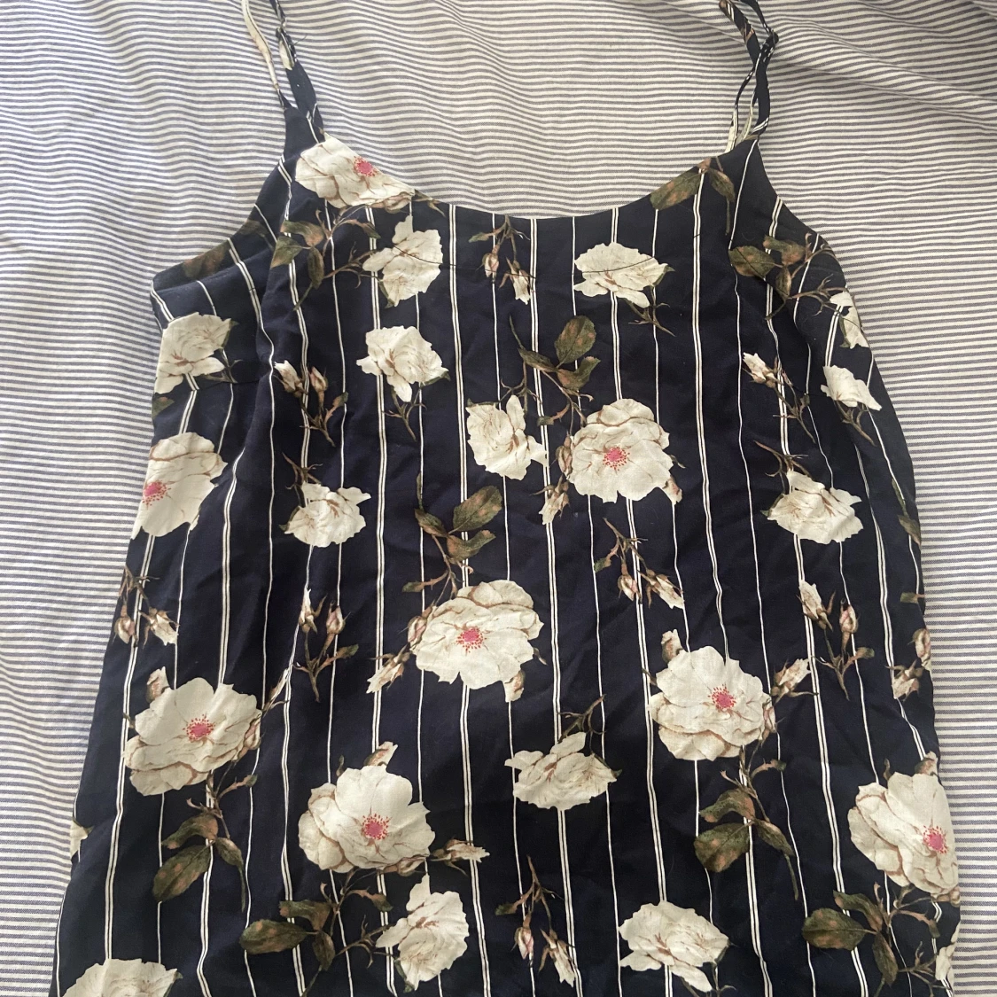 Blommigt vero Moda linne