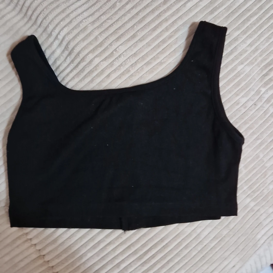 Svart troja med blixtlås  - 90