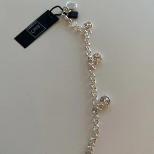 Armband från SNÖ - Vackert armband från SNÖ.