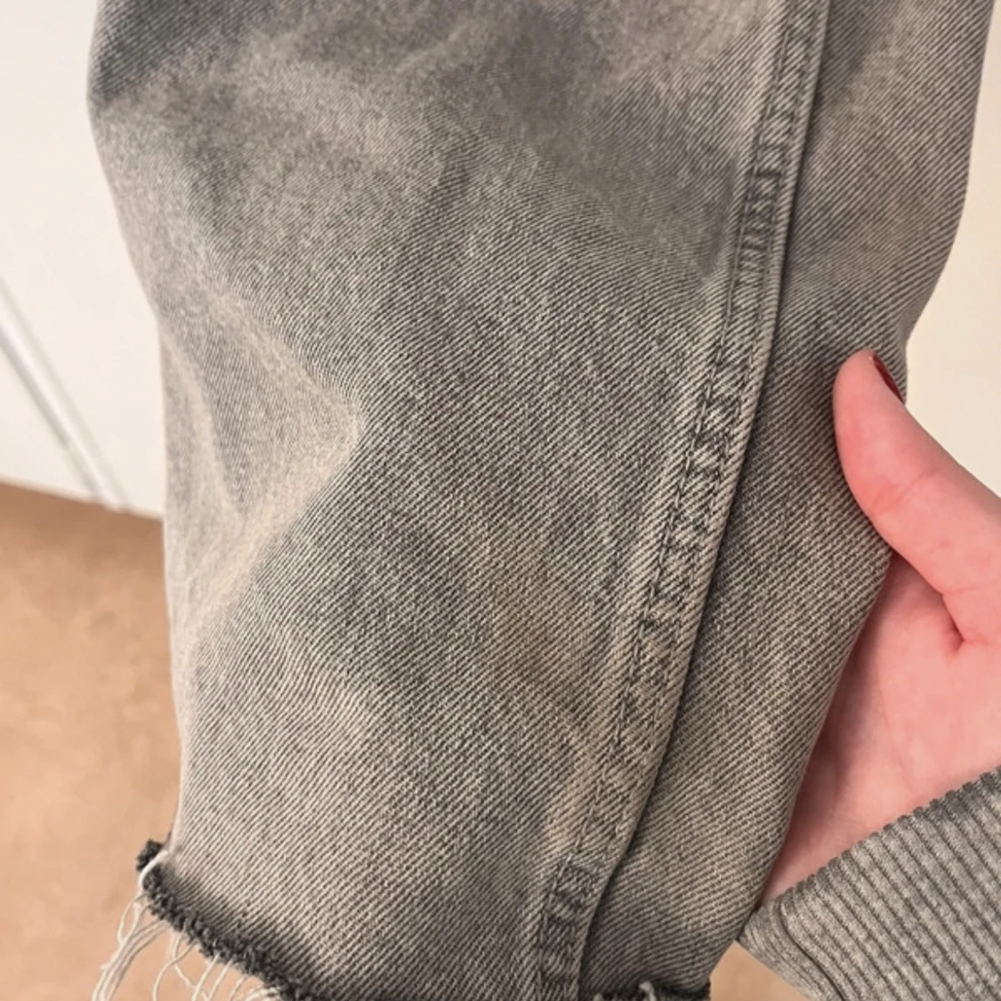 Grå Jeans från Gina strl 40 - 91