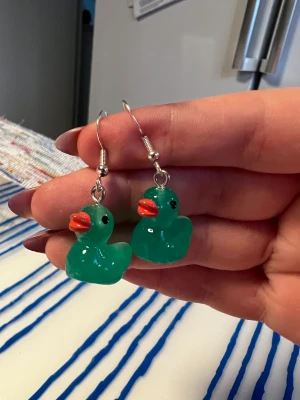 Örhängen ankor  - Egengjorda örhängen