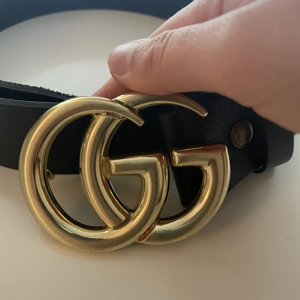 Gucci ”inspirerat” bälte, helt oanvänd🤍. Accessoarer.