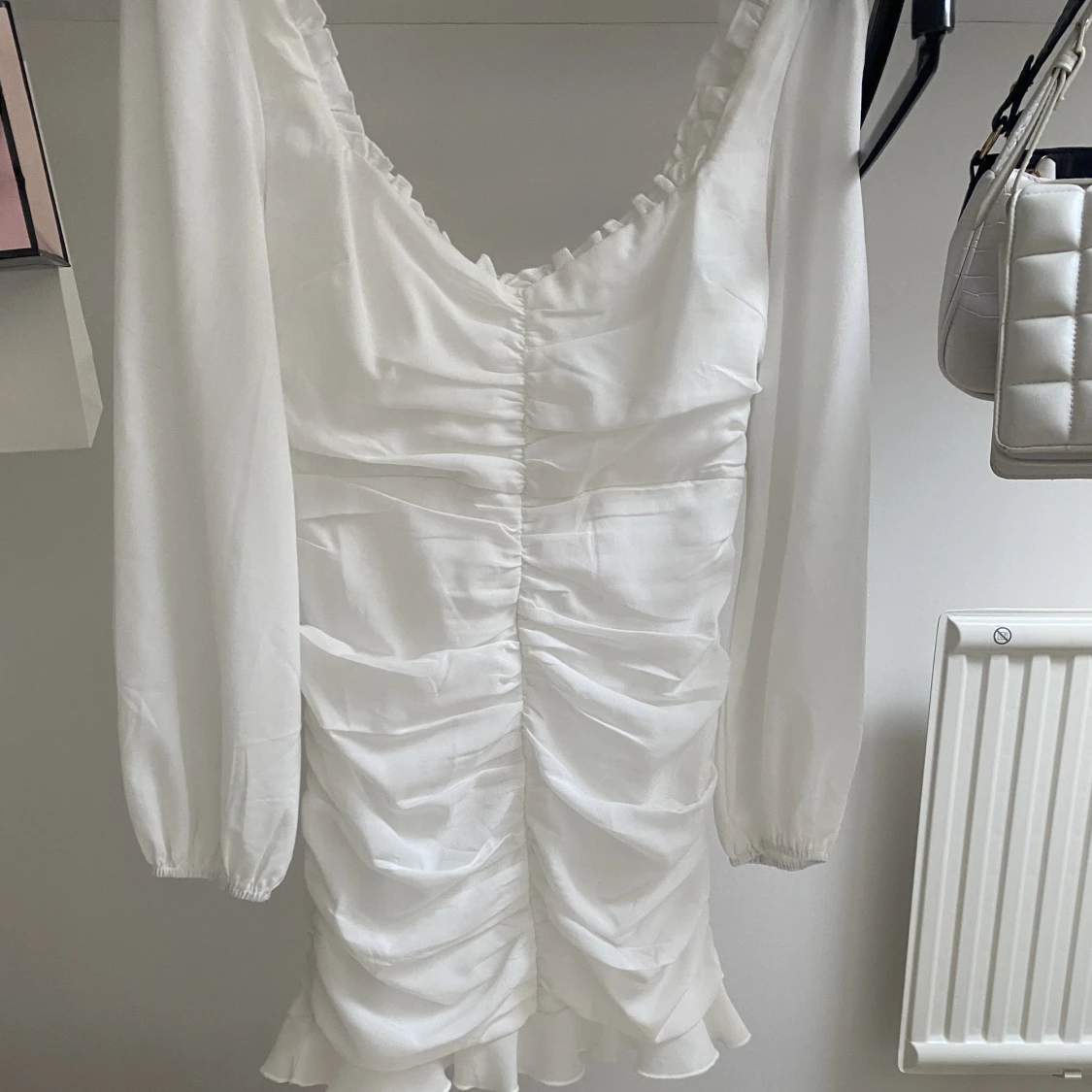 Vit klänning - 90