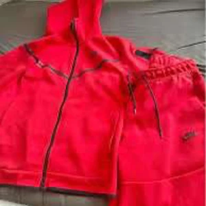 Nike tech dress - Bra skick.