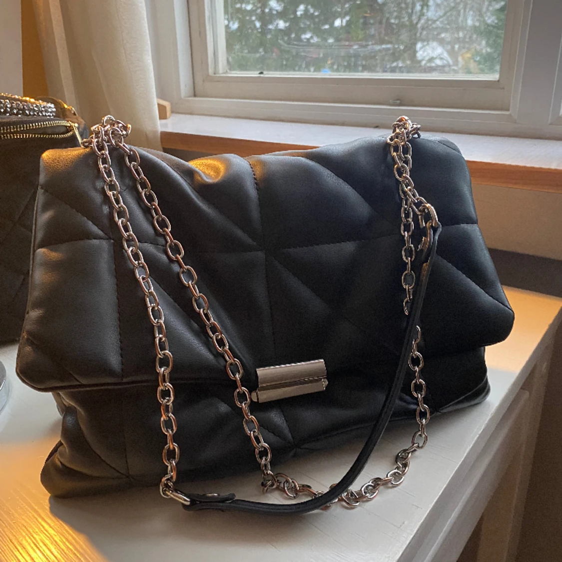 Väska från stradivarius