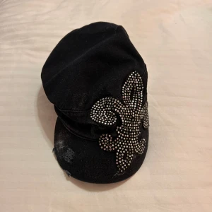 cap 🧢 ✨  - SWISH ONLY 🚨 MSG BEFORE BUYING 🚨  