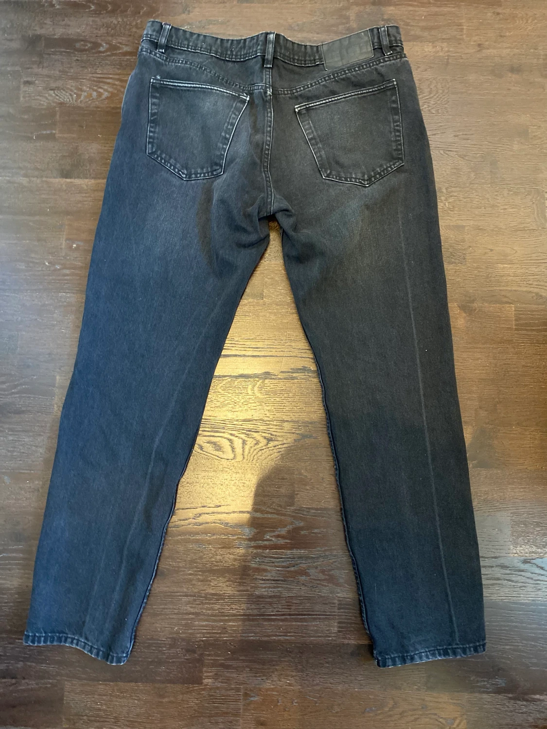Svarta jeans  - 90