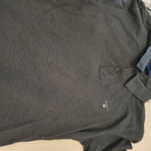 50 kr plagget  - 50kr plagget.  Vid frågor kring storlek osv skriv så svarar jag. 