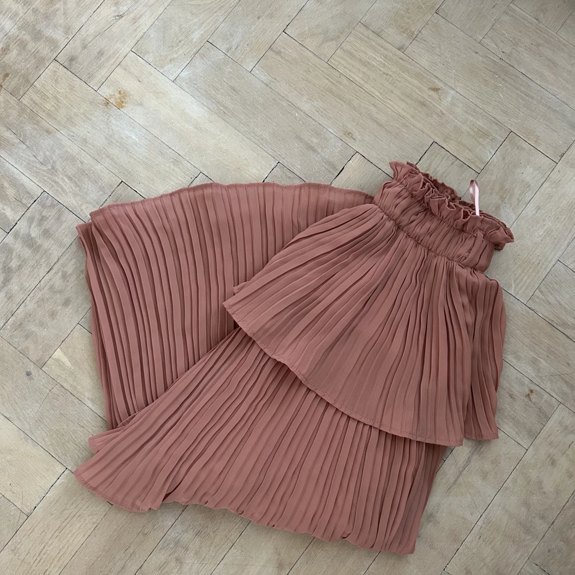 Fin somrig kjol - 90