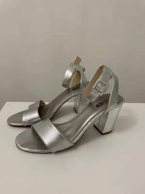 Klackskor storlek 41  - Storlek 41