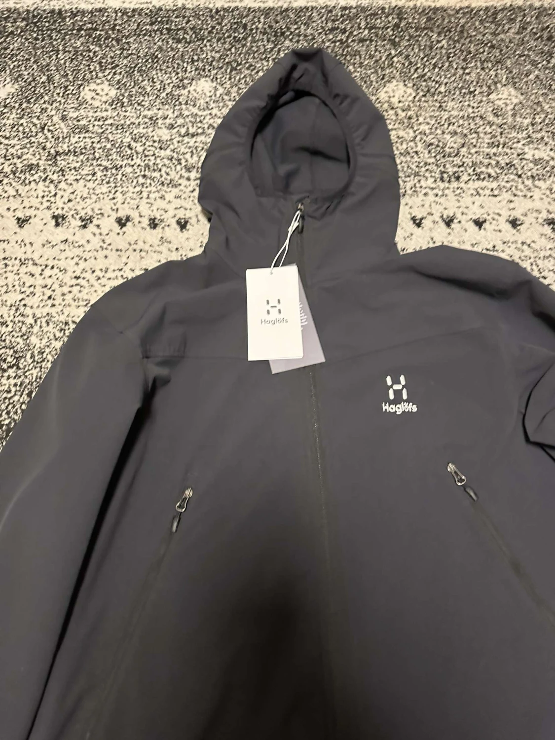 Ny Haglöfs jacka 