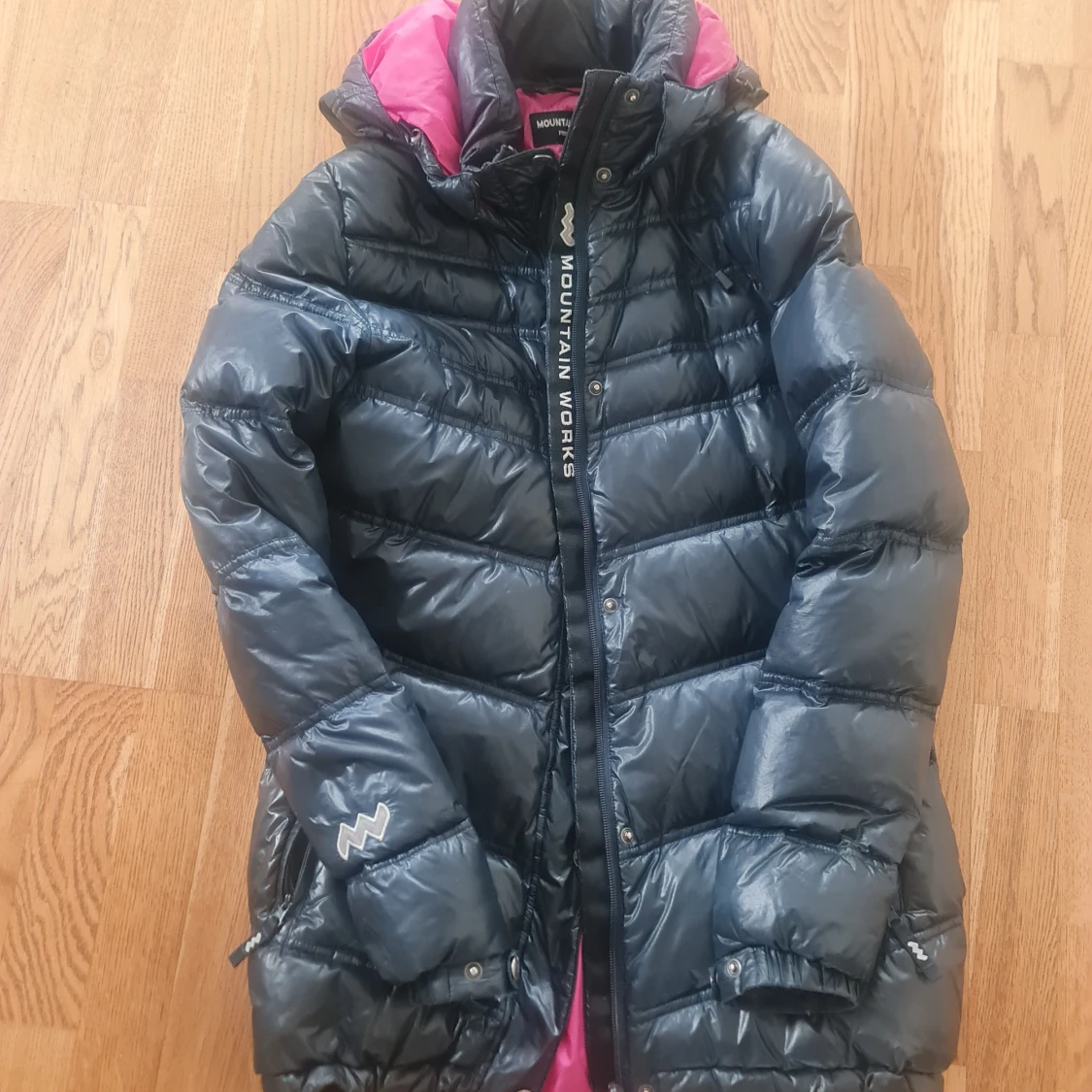 Mountain works jacka 