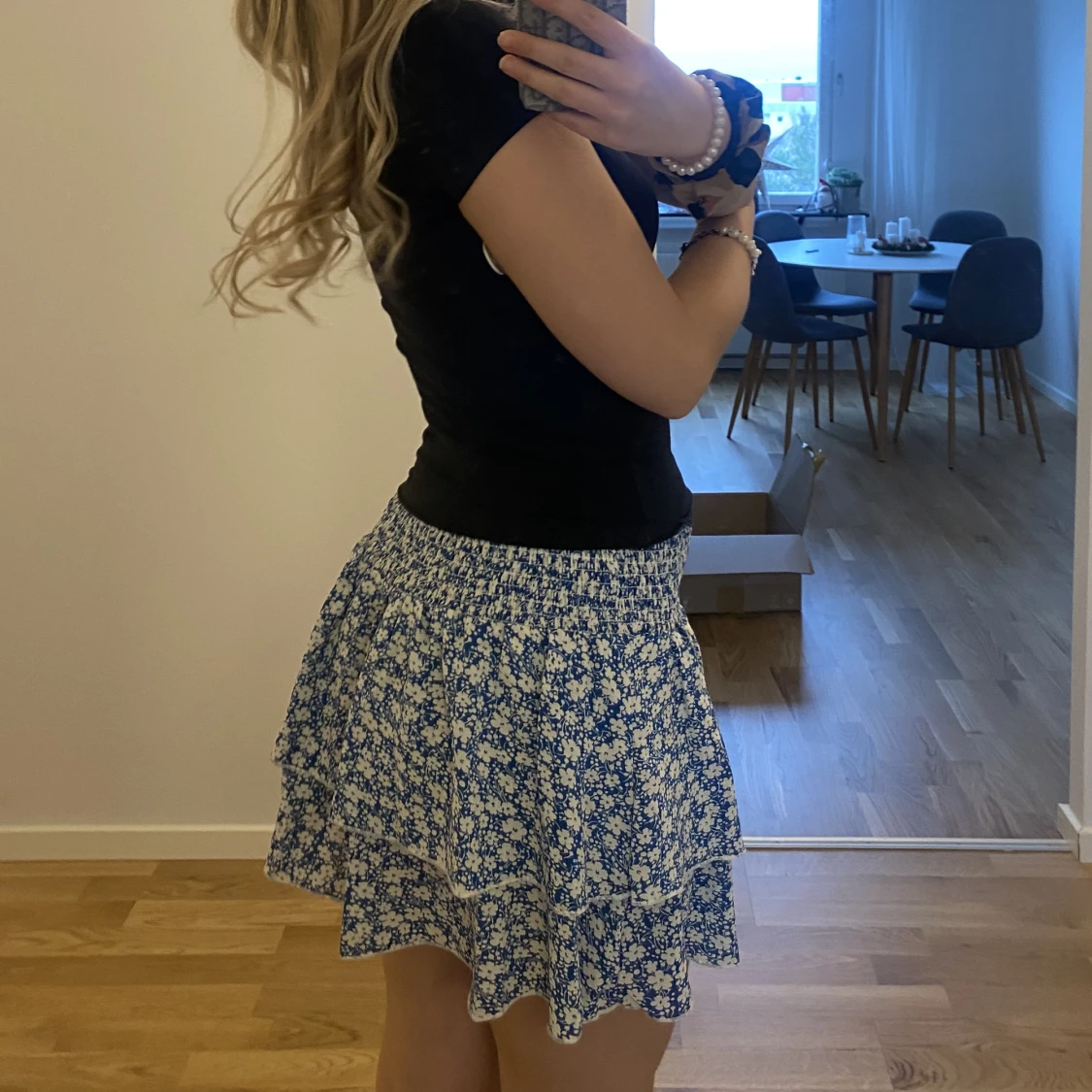 Blommig volang kjol - 91