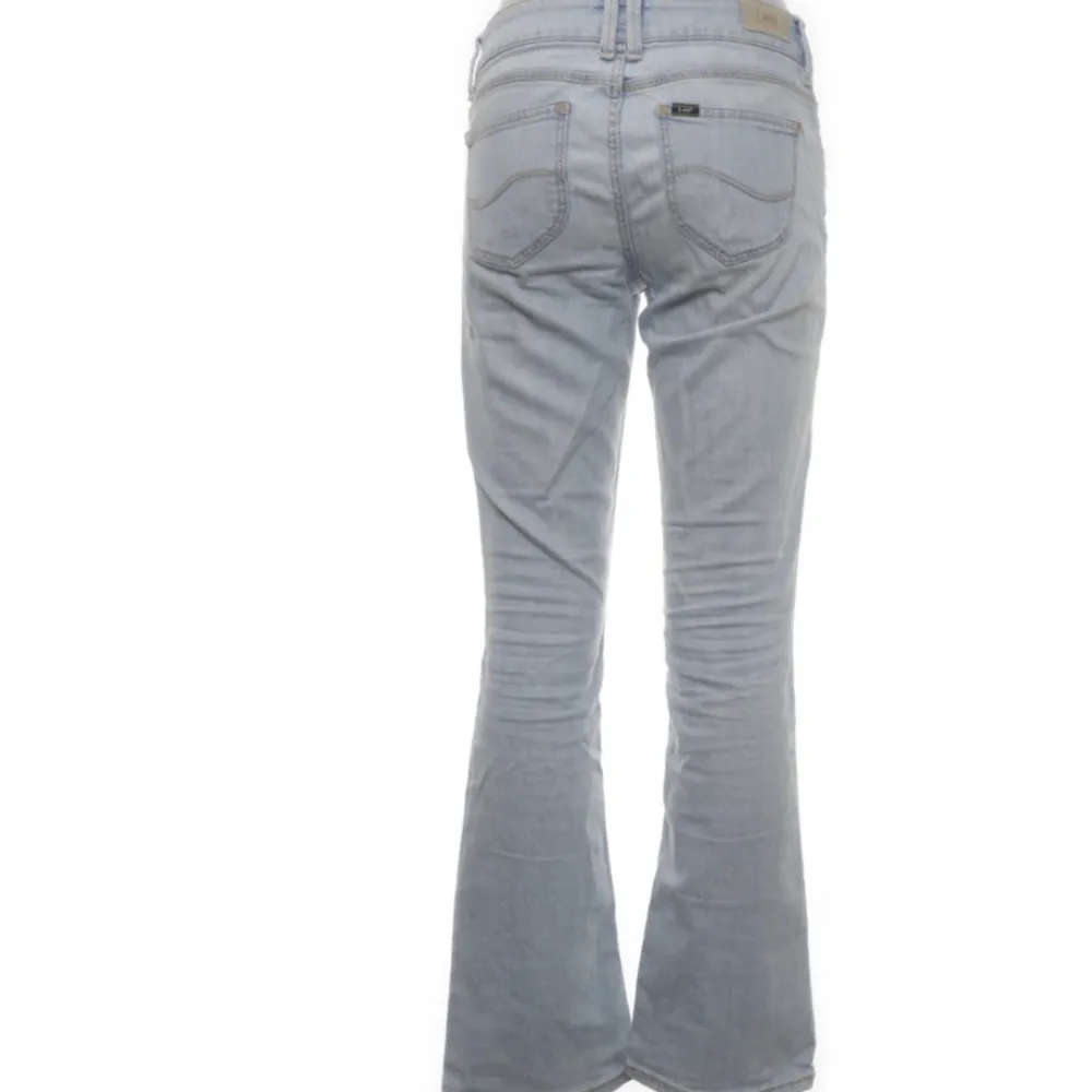 Low waist Lee jeans midjemåttet e typ 78 eller nått. Jeans & Byxor.