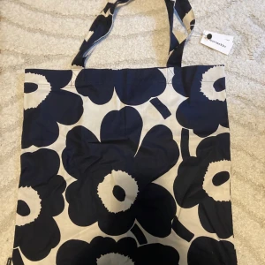 Marimekko Tote - 44*43cm