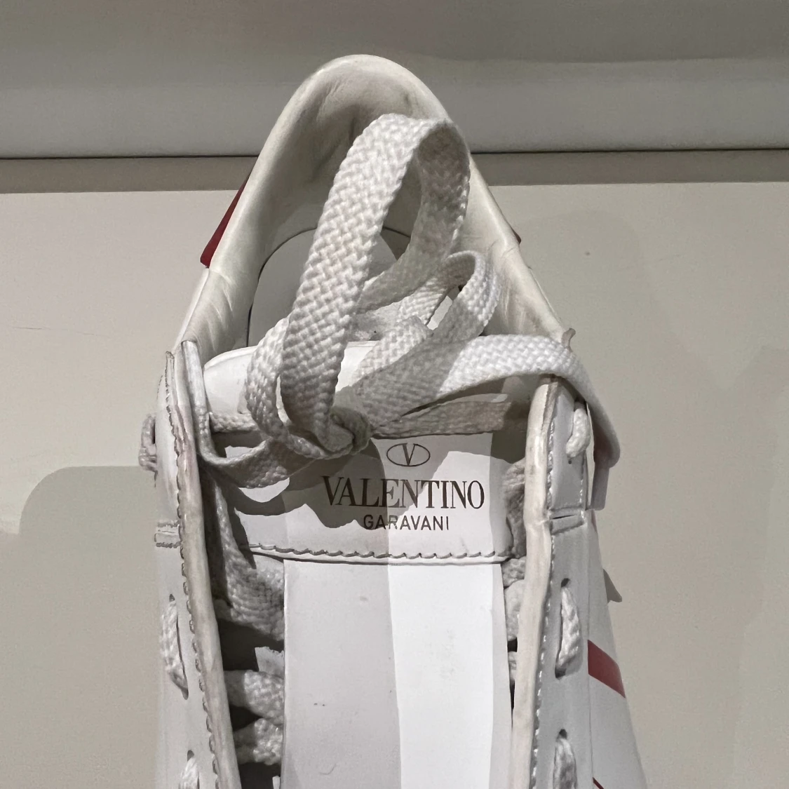 Valentino Sneakers  - 90