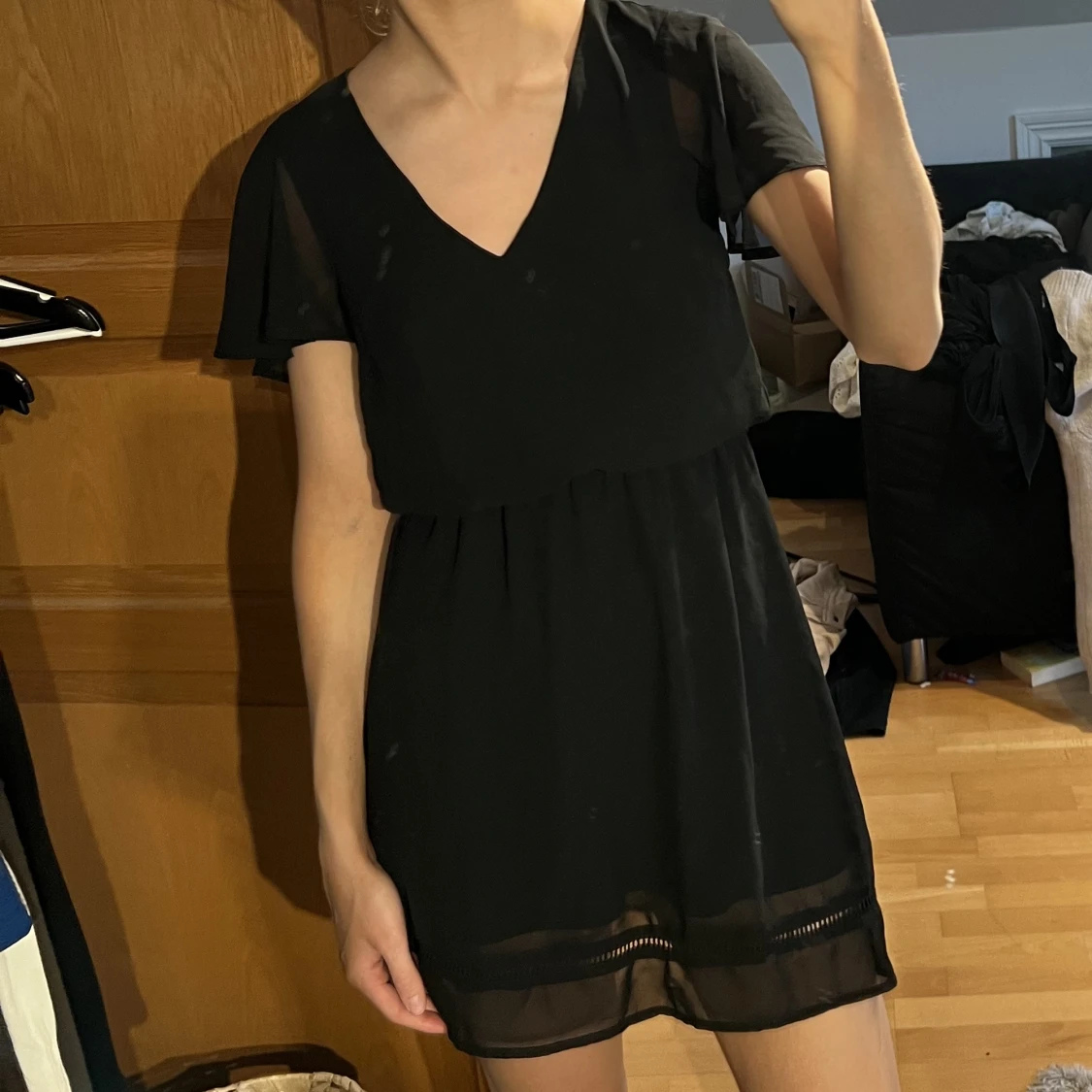 svart kort klänning - 90