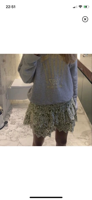 Zara kjol  - Så fin kjol i nyskick!❤️❤️