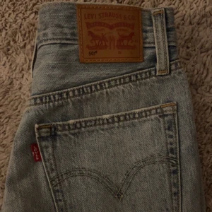 jeansshorts  - Dom är sjukt snygga på, passar dock inte mig.