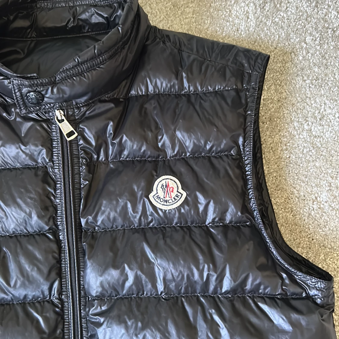 Moncler väst - 90
