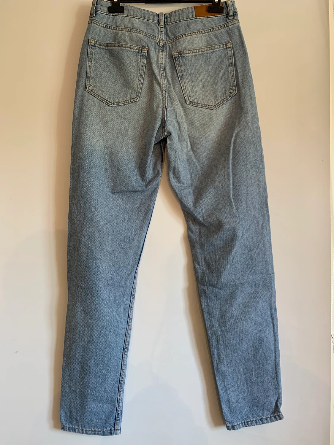 Ljusblåa jeans - 90