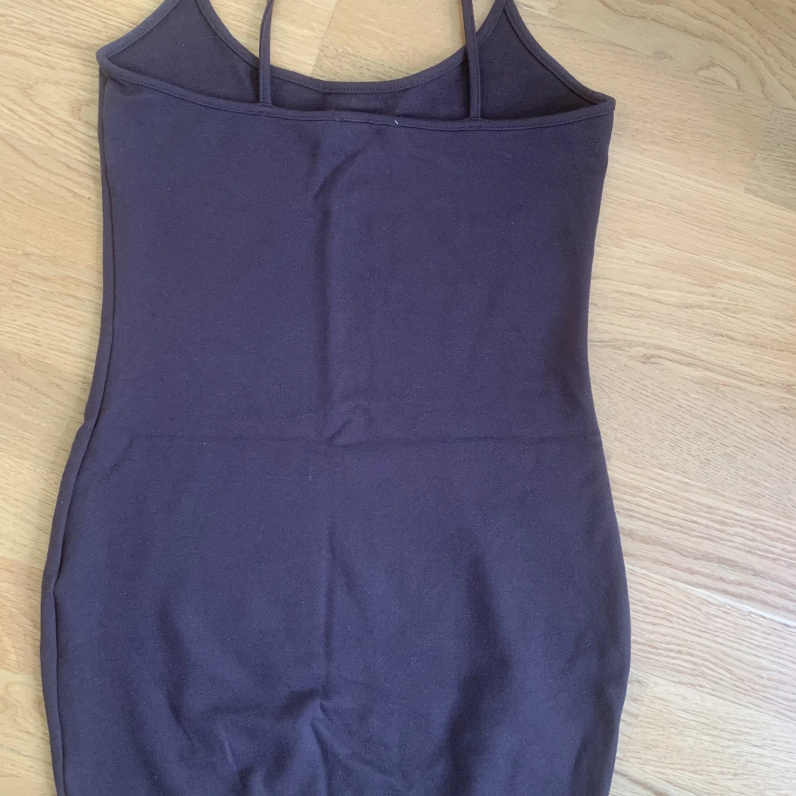 Brun miniklänning - 91