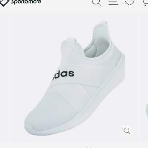 Adidas sneakers skor 40/39 säljes som nya två parfym märkes parfymer luktar sommar friskt gott blommigt fruktigt ! Fräscht både två. 