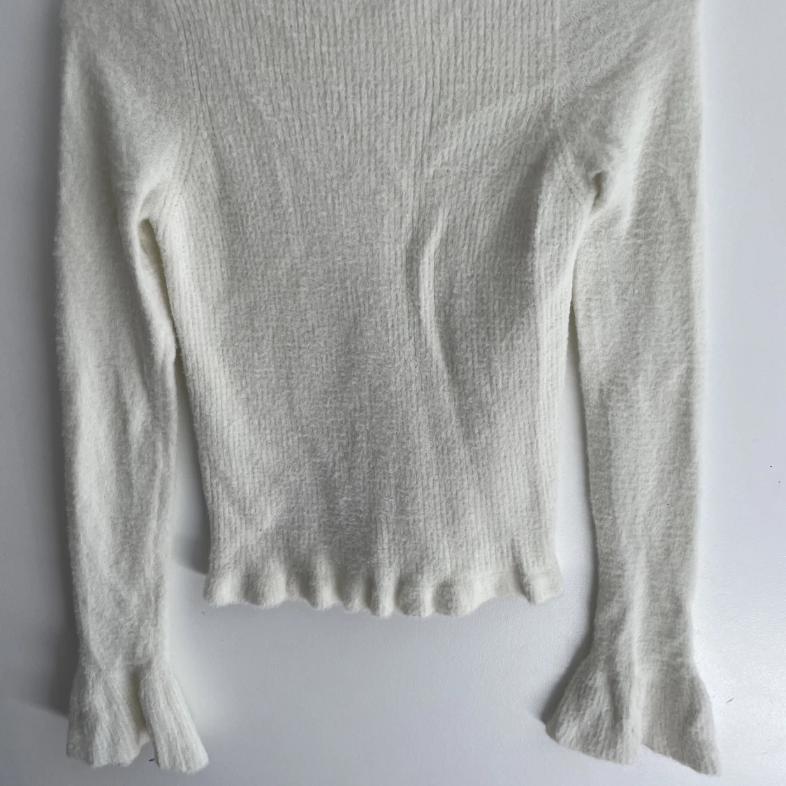 Lurvig stickad tröja - 90