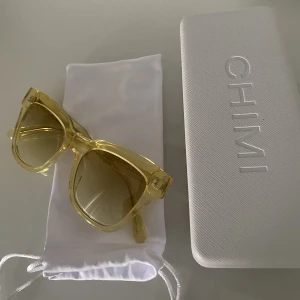 Chimi 07 - Ett par chimis som tyvärr inte kommer till användning! Superfina och i bra skick, knappt använda.  Nypris 1250, mitt pris 700