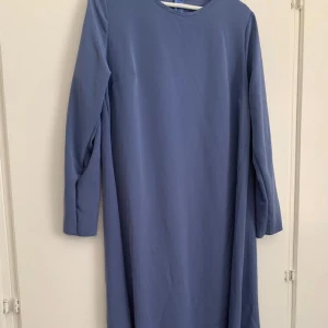 Blus - Fin blå blus storlek 44