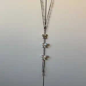 Halsband med fjärilar 🪷