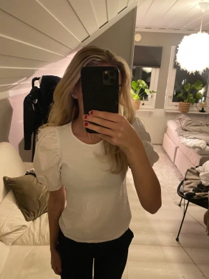 Fin topp - Jättefin och nästan oanvänd 🤍🤍🤍