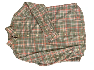 Ralph Lauren skjorta - Ralph lauren skjorta som aldrig är använd och är i storlek 14-15.