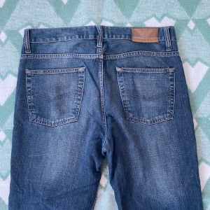 Jeans - Armani jeans med Baggy fit. Snygg wash