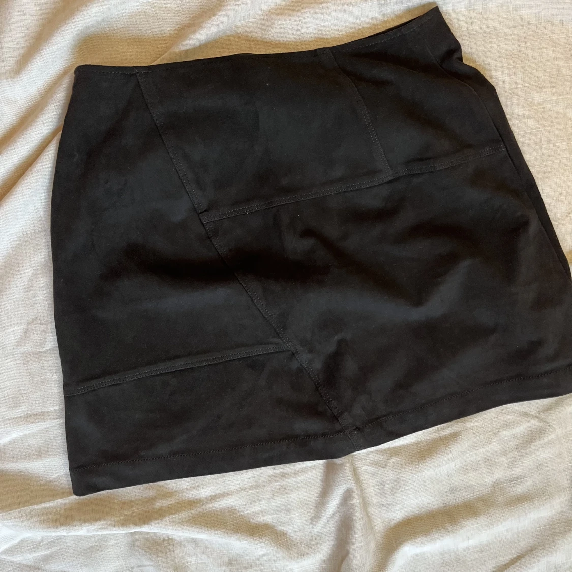 Svart minikjol  - 90