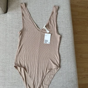 Body - Helt ny från h&m. 