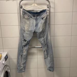 Jeans - Ripped jeans