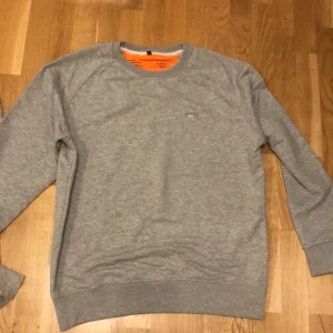 Alpha industries tröja - Alpha industries tröja i ny skick 